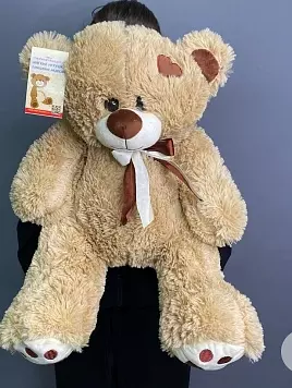 Медведь плюшевый с сердцем